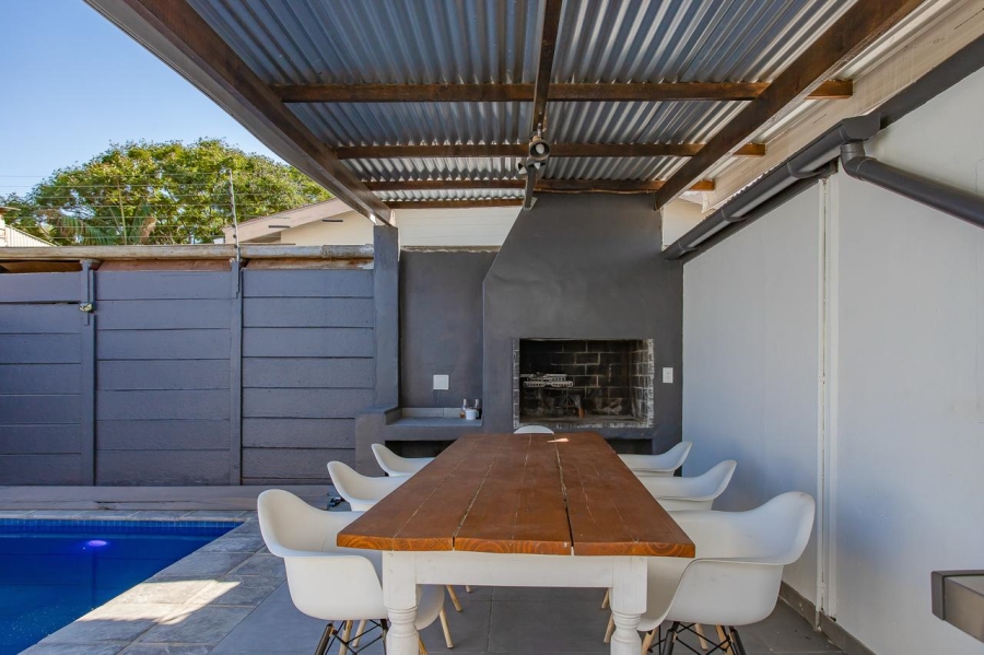 4 Bedroom Property for Sale in Paarl North Western Cape